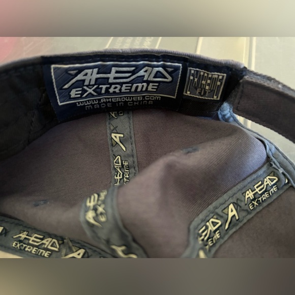 NWT DISNEY Golf Hat Ahead Extreme Fit Velcro Close - Picture 6 of 9